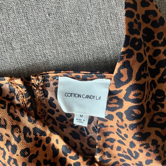 Leopard crop top - Picture 3 of 3